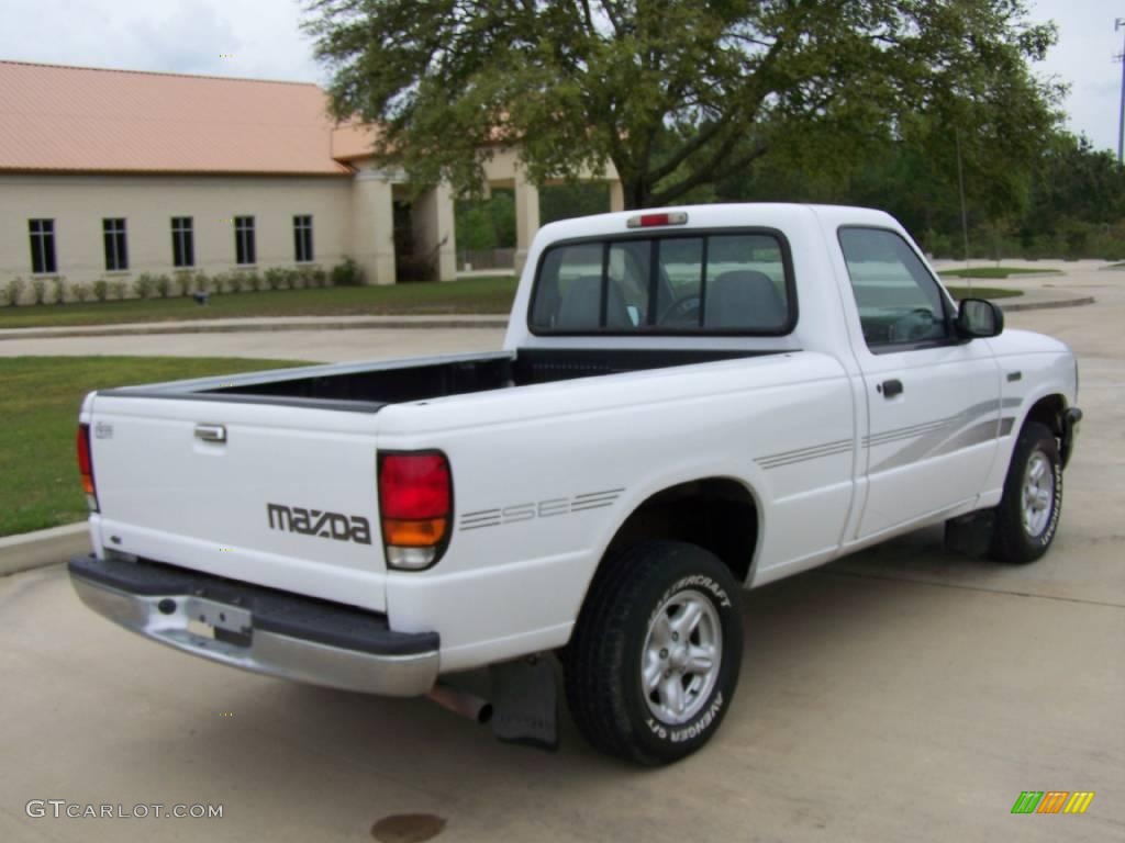 1997 B-Series Truck B2300 SE Regular Cab - Oxford White / Gray photo #3
