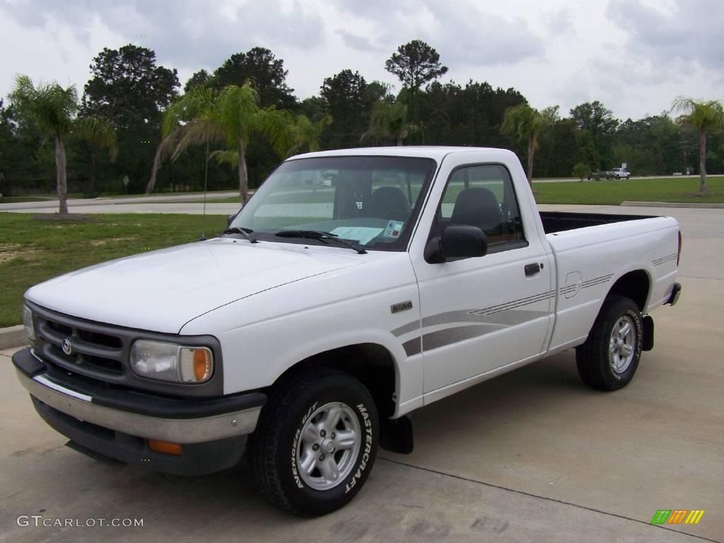 1997 B-Series Truck B2300 SE Regular Cab - Oxford White / Gray photo #7