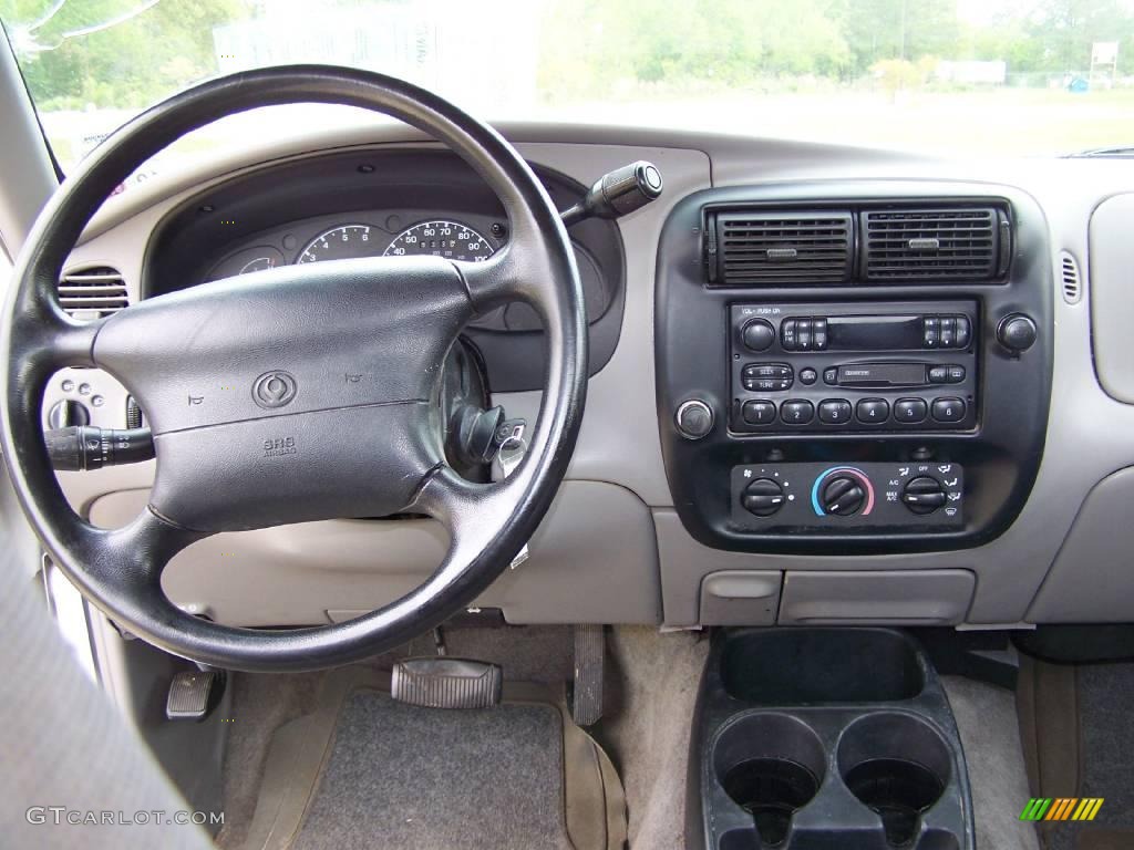 1997 B-Series Truck B2300 SE Regular Cab - Oxford White / Gray photo #10