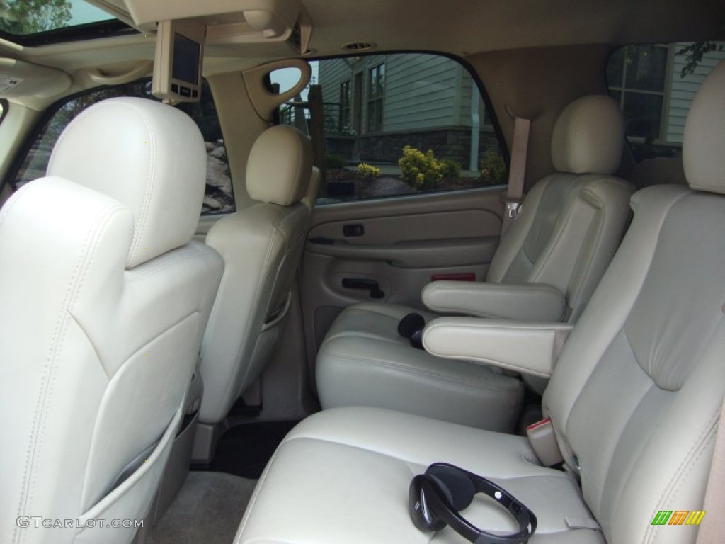 2005 Tahoe LT 4x4 - Summit White / Tan/Neutral photo #67