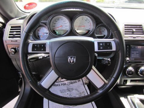 2011er Challenger Lenkrad in den Magnum - Chrysler 300c Forum