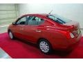 Red Brick - Versa 1.6 SV Sedan Photo No. 4