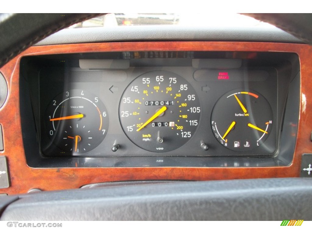 1994 Saab 900 Turbo Convertible Gauges Photo #66957964