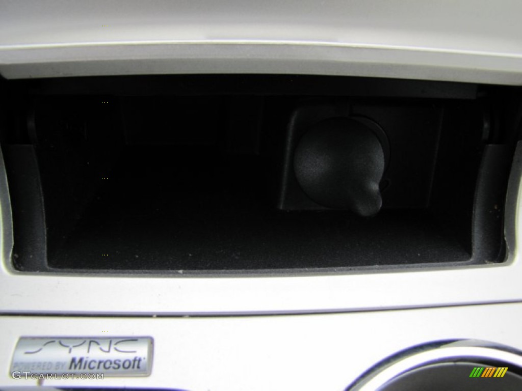 2010 MKX Limited Edition AWD - White Platinum Tri-Coat / Cashmere/Black photo #21
