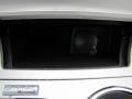 2010 White Platinum Tri-Coat Lincoln MKX Limited Edition AWD  photo #21