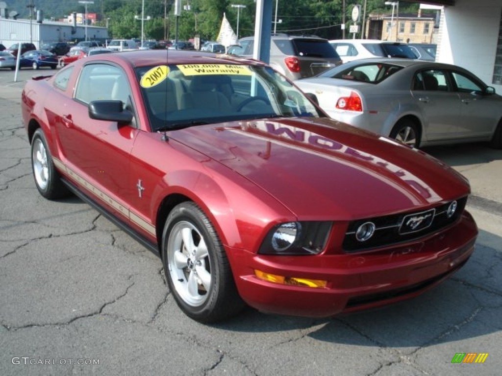 2007 Mustang V6 Deluxe Coupe - Torch Red / Medium Parchment photo #2