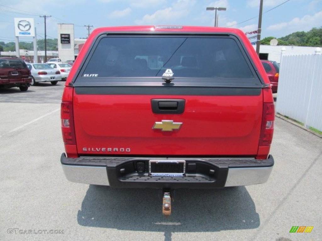 2009 Silverado 1500 Regular Cab 4x4 - Victory Red / Dark Titanium photo #7