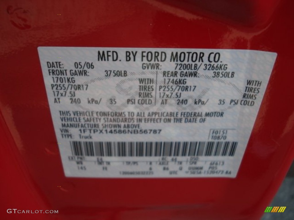2006 F150 XLT SuperCab 4x4 - Bright Red / Medium/Dark Flint photo #17