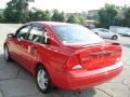 2001 Infra Red Clearcoat Ford Focus SE Sedan  photo #5