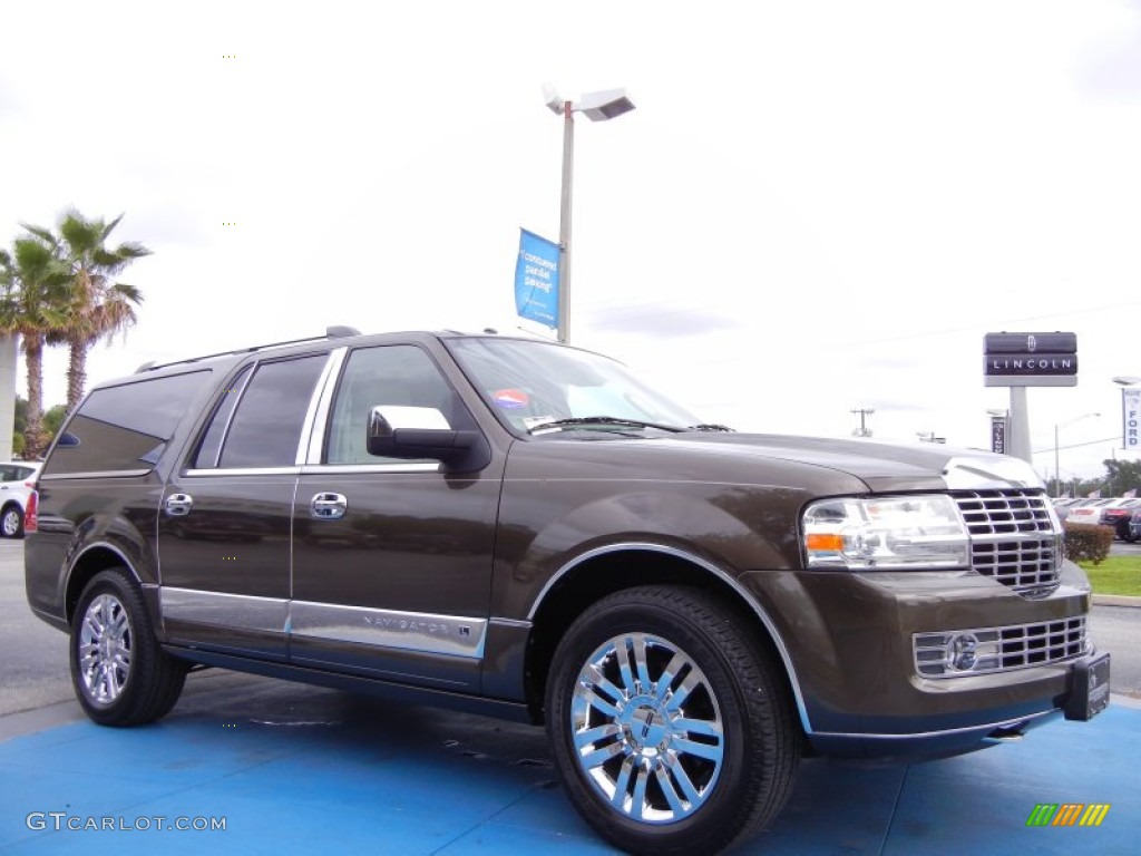 2008 Navigator L Elite - Stone Green Metallic / Stone photo #7
