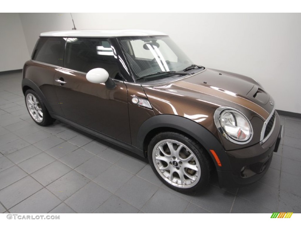 2011 Cooper S Hardtop - Hot Chocolate Metallic / Carbon Black photo #8