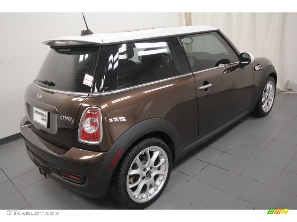 2011 Cooper S Hardtop - Hot Chocolate Metallic / Carbon Black photo #10