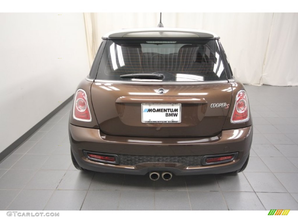 2011 Cooper S Hardtop - Hot Chocolate Metallic / Carbon Black photo #11