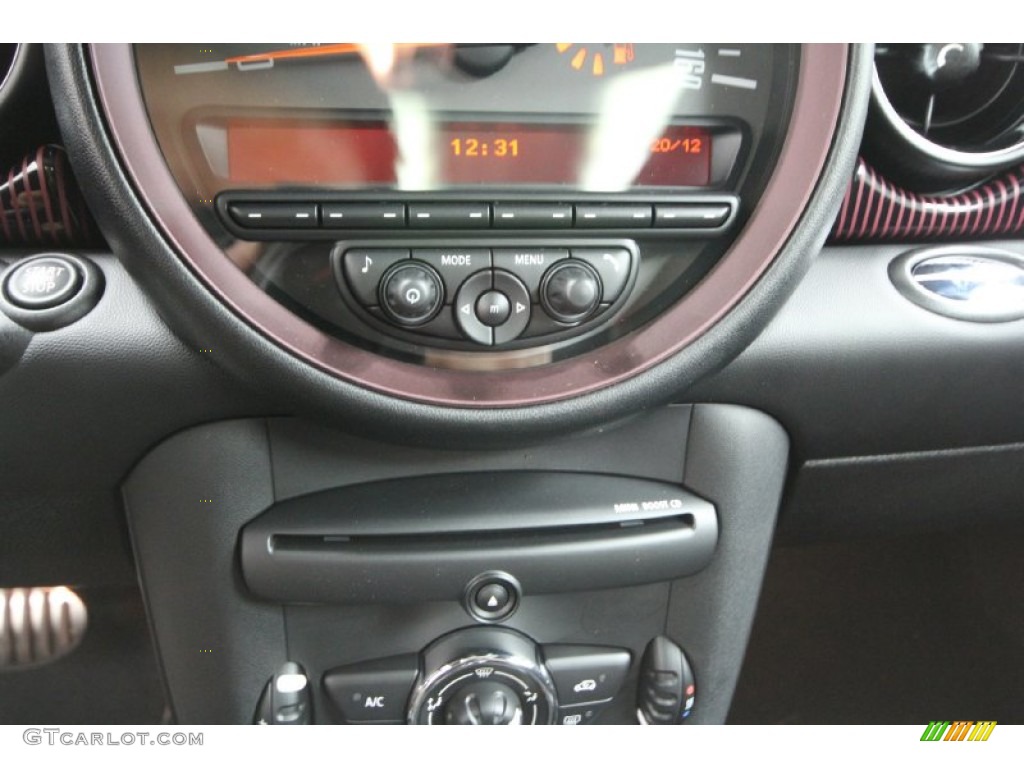 2012 Mini Cooper S Clubman Hampton Package Controls Photo #66966616