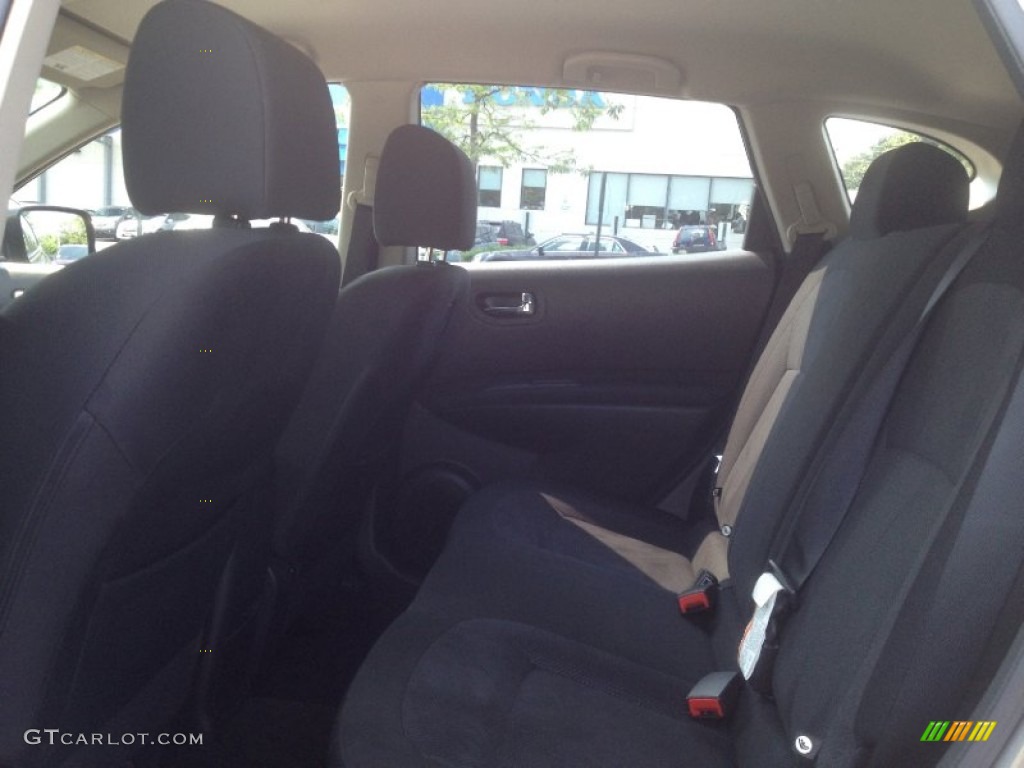 2011 Rogue S AWD - Platinum Graphite / Black photo #12