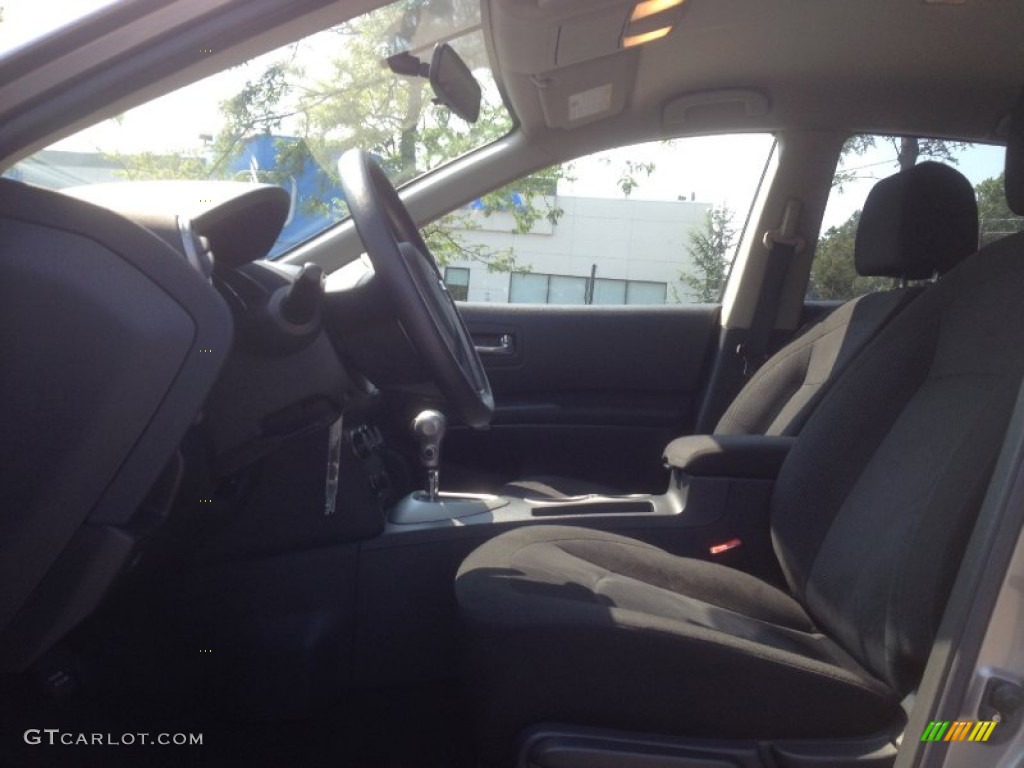 2011 Rogue S AWD - Platinum Graphite / Black photo #18