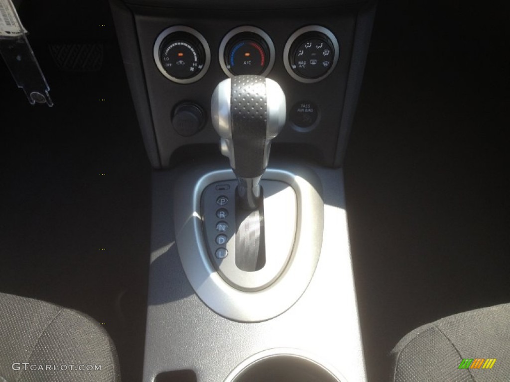 2011 Rogue S AWD - Platinum Graphite / Black photo #23