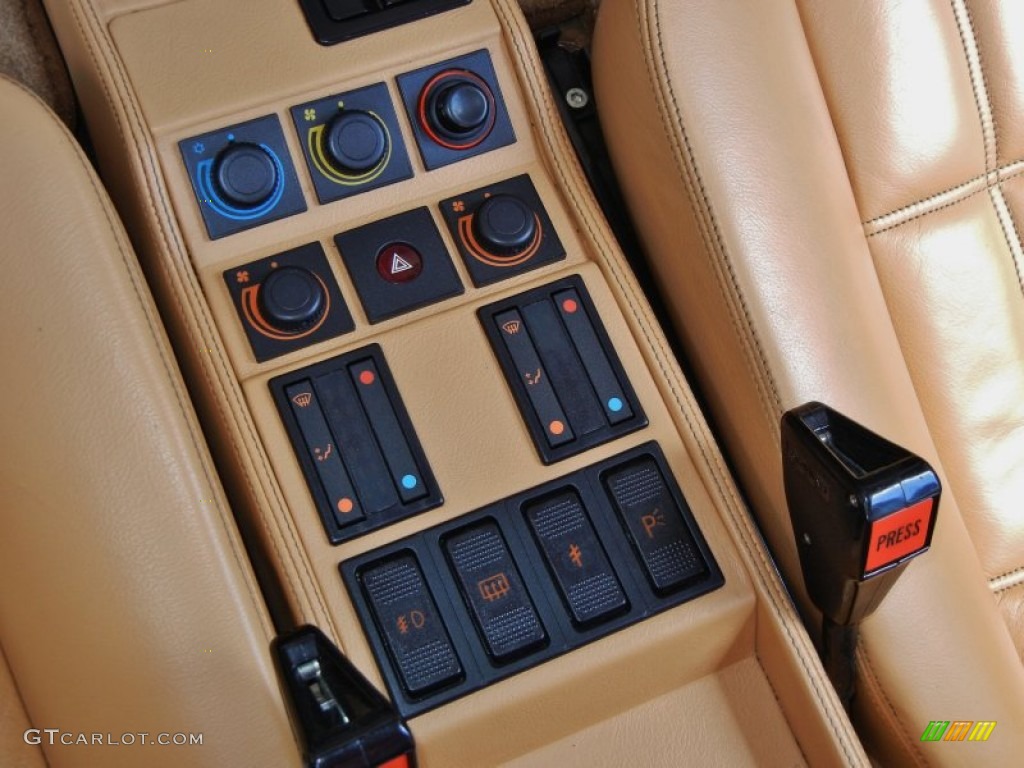 1989 Ferrari 328 GTB Controls Photo #66970792