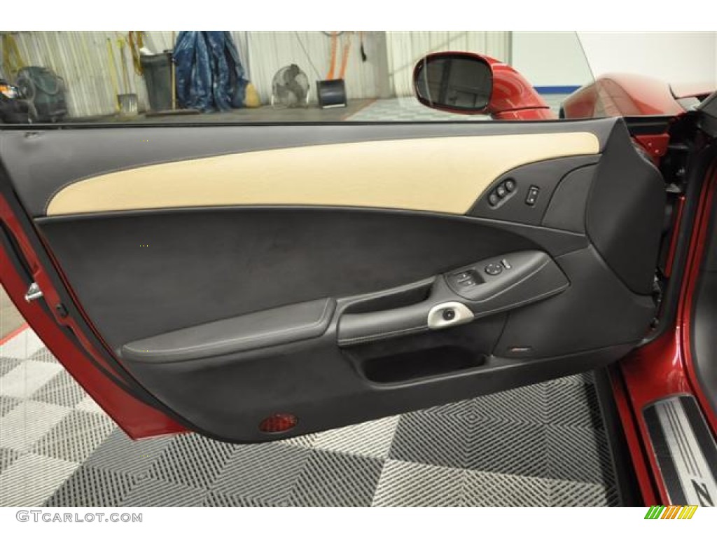 2010 Chevrolet Corvette ZR1 Cashmere Door Panel Photo #66971107