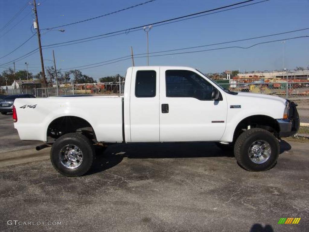 2004 F250 Super Duty XLT SuperCab 4x4 - Oxford White / Medium Flint photo #4