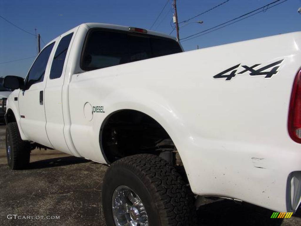 2004 F250 Super Duty XLT SuperCab 4x4 - Oxford White / Medium Flint photo #11