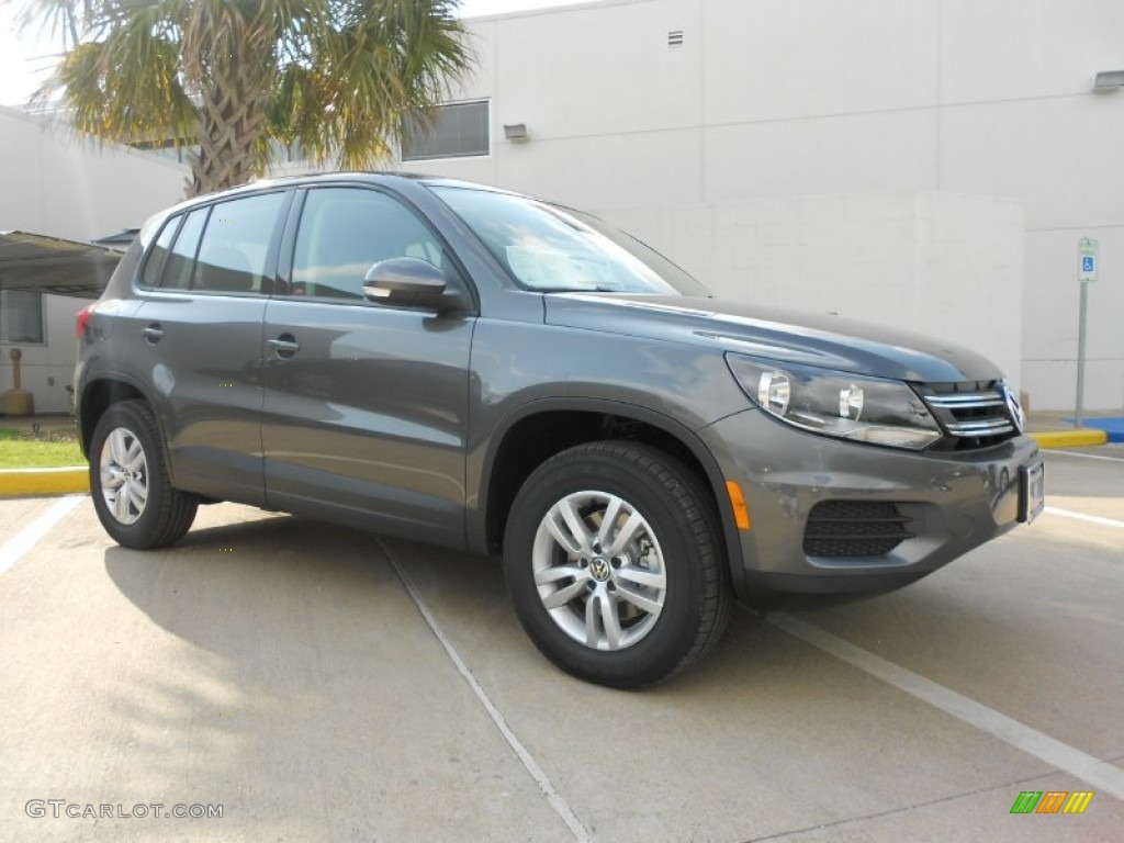 2012 Tiguan S - Pepper Gray Metallic / Black photo #1