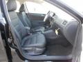Black - Jetta SE Sedan Photo No. 13