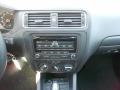 Black - Jetta SE Sedan Photo No. 17