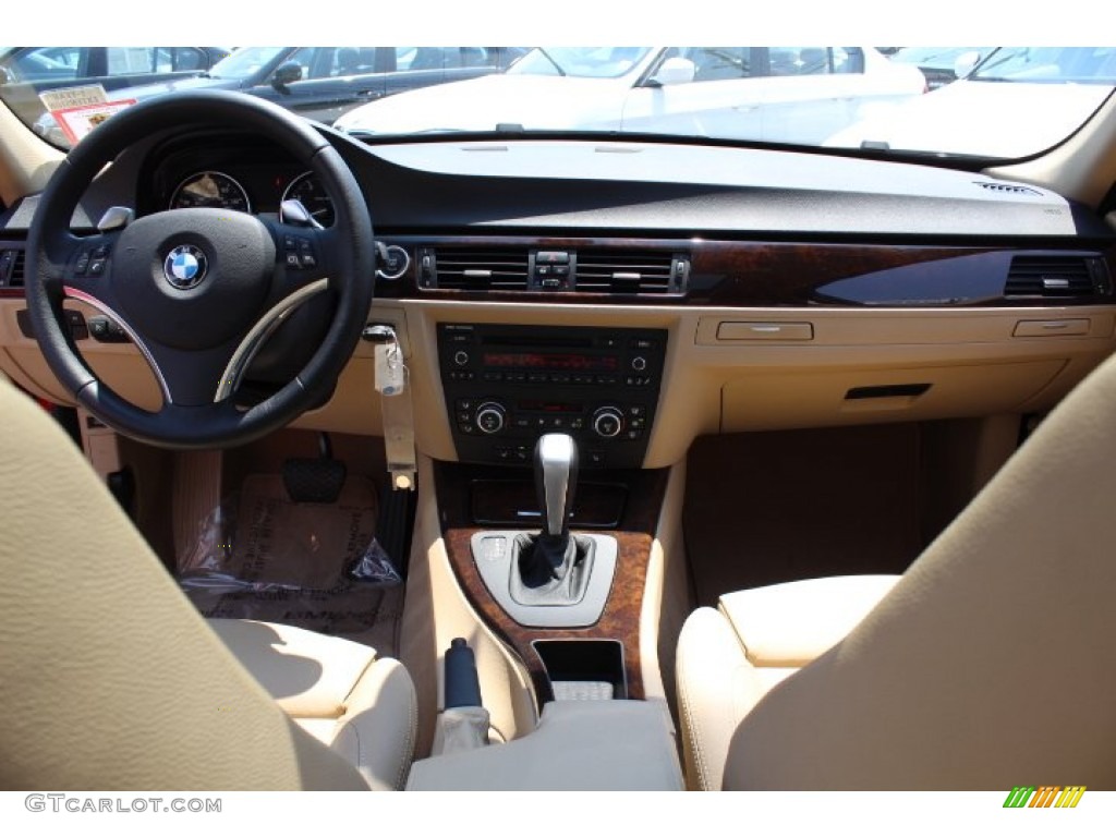 2009 BMW 3 Series 328i Sedan Beige Dashboard Photo #66977107