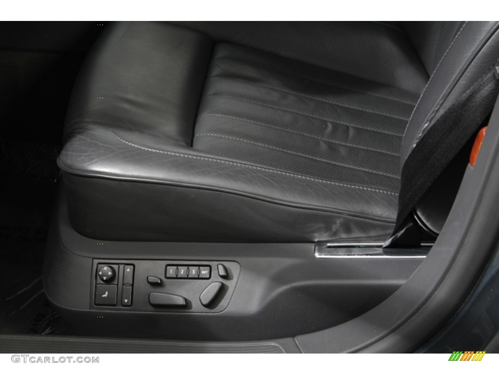 2004 Phaeton V8 4Motion Sedan - Coucou Grey / Anthracite photo #21