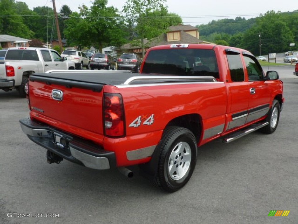 2006 Silverado 1500 LT Extended Cab 4x4 - Victory Red / Dark Charcoal photo #7