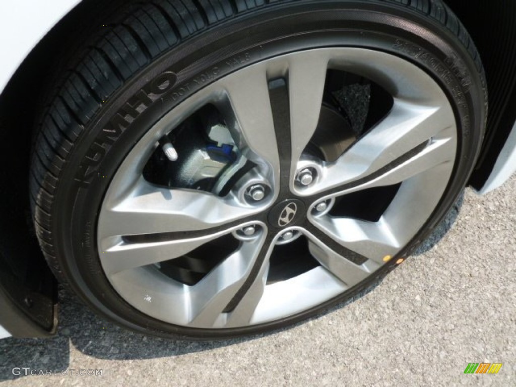 2012 Hyundai Veloster Standard Veloster Model Wheel Photo #66981139
