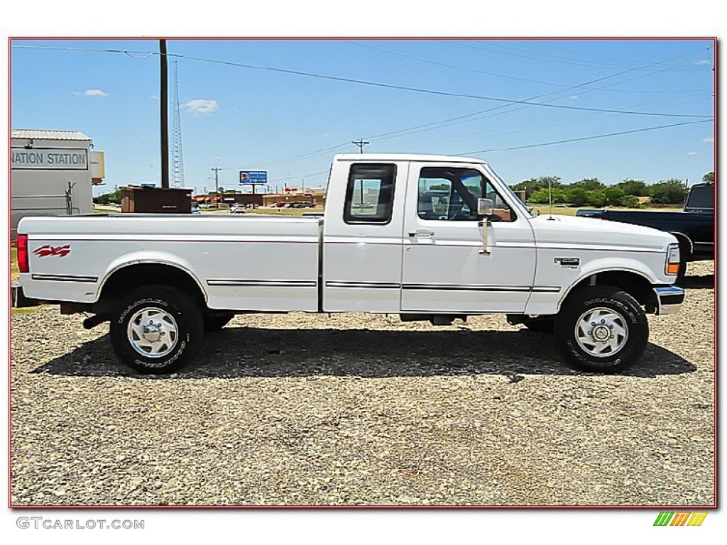 1995 F250 XLT Extended Cab 4x4 - Oxford White / Red photo #10