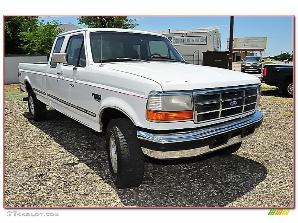 1995 F250 XLT Extended Cab 4x4 - Oxford White / Red photo #11