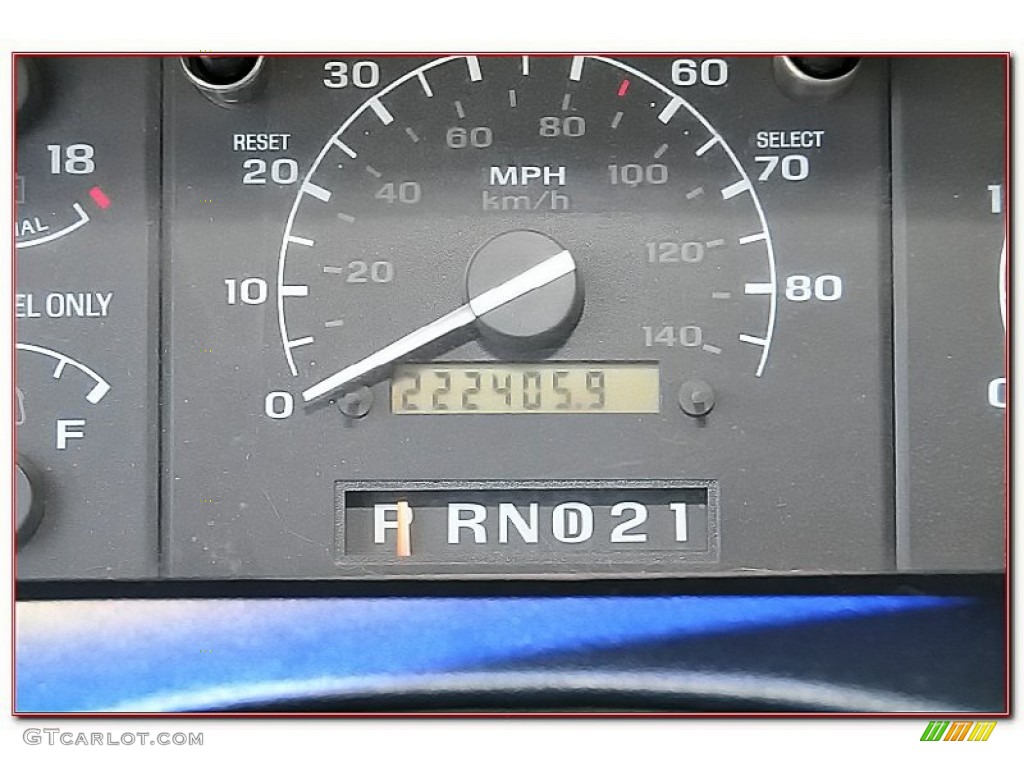 1995 F250 XLT Extended Cab 4x4 - Oxford White / Red photo #37
