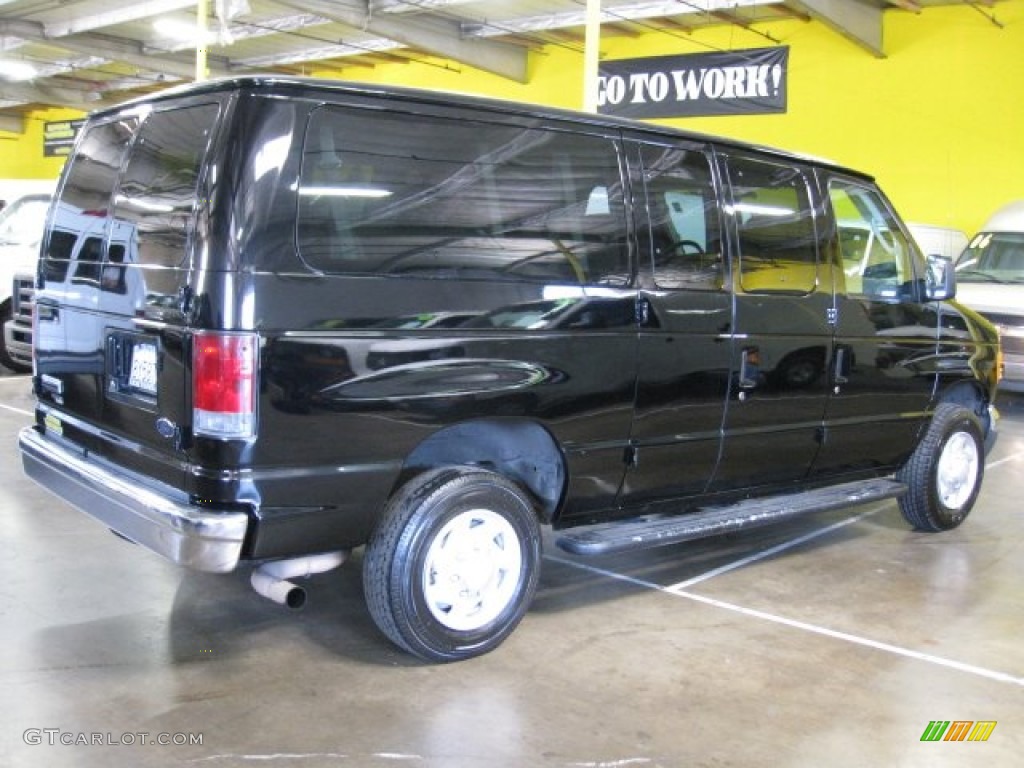 2007 E Series Van E350 Super Duty XLT Passenger - Black / Medium Flint Grey photo #5