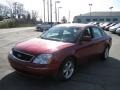 2005 Redfire Metallic Ford Five Hundred SE  photo #4