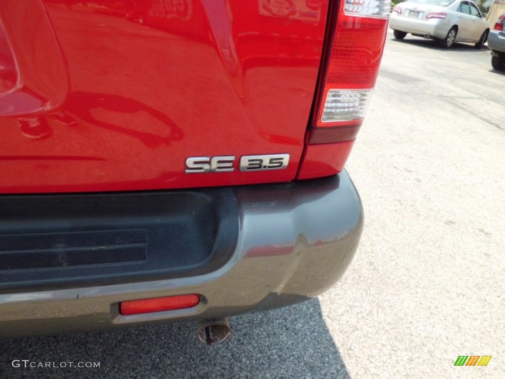 2001 Pathfinder SE 4x4 - Crimson Blaze Red / Charcoal photo #19
