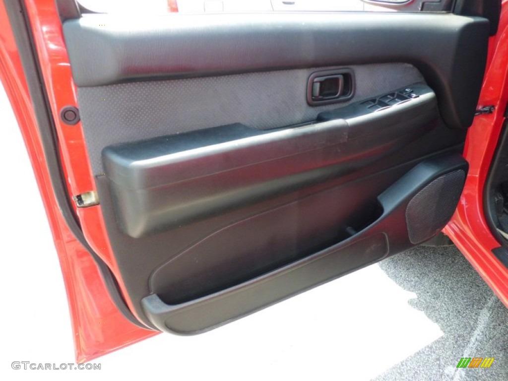 2001 Pathfinder SE 4x4 - Crimson Blaze Red / Charcoal photo #28