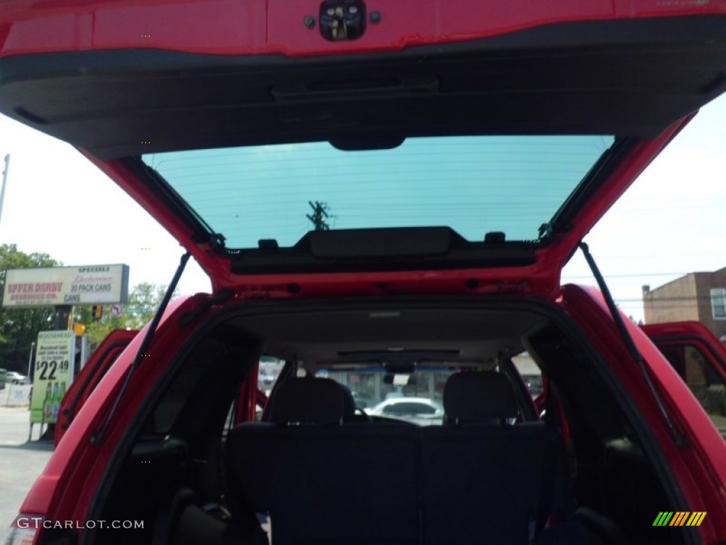 2001 Pathfinder SE 4x4 - Crimson Blaze Red / Charcoal photo #31