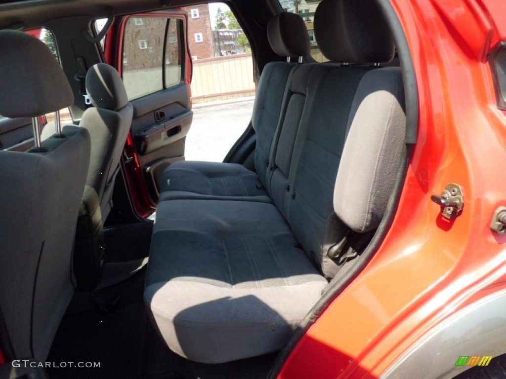 2001 Pathfinder SE 4x4 - Crimson Blaze Red / Charcoal photo #42
