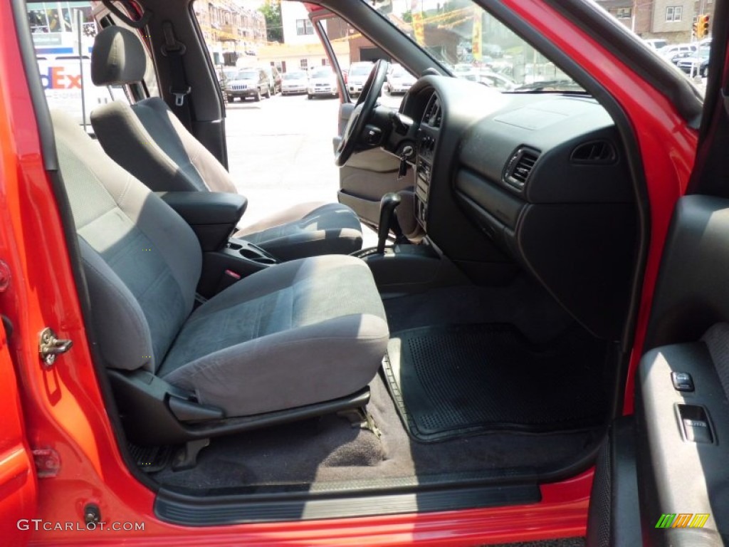 2001 Pathfinder SE 4x4 - Crimson Blaze Red / Charcoal photo #47