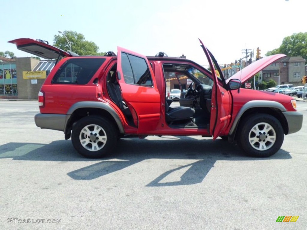 2001 Pathfinder SE 4x4 - Crimson Blaze Red / Charcoal photo #79