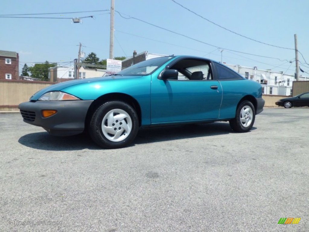 1997 Cavalier Coupe - Green Metallic / Light Gray photo #2