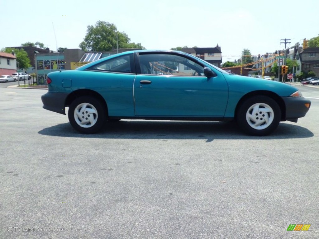 1997 Cavalier Coupe - Green Metallic / Light Gray photo #9