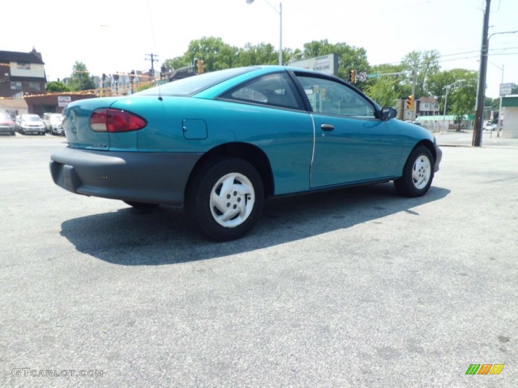 1997 Cavalier Coupe - Green Metallic / Light Gray photo #11