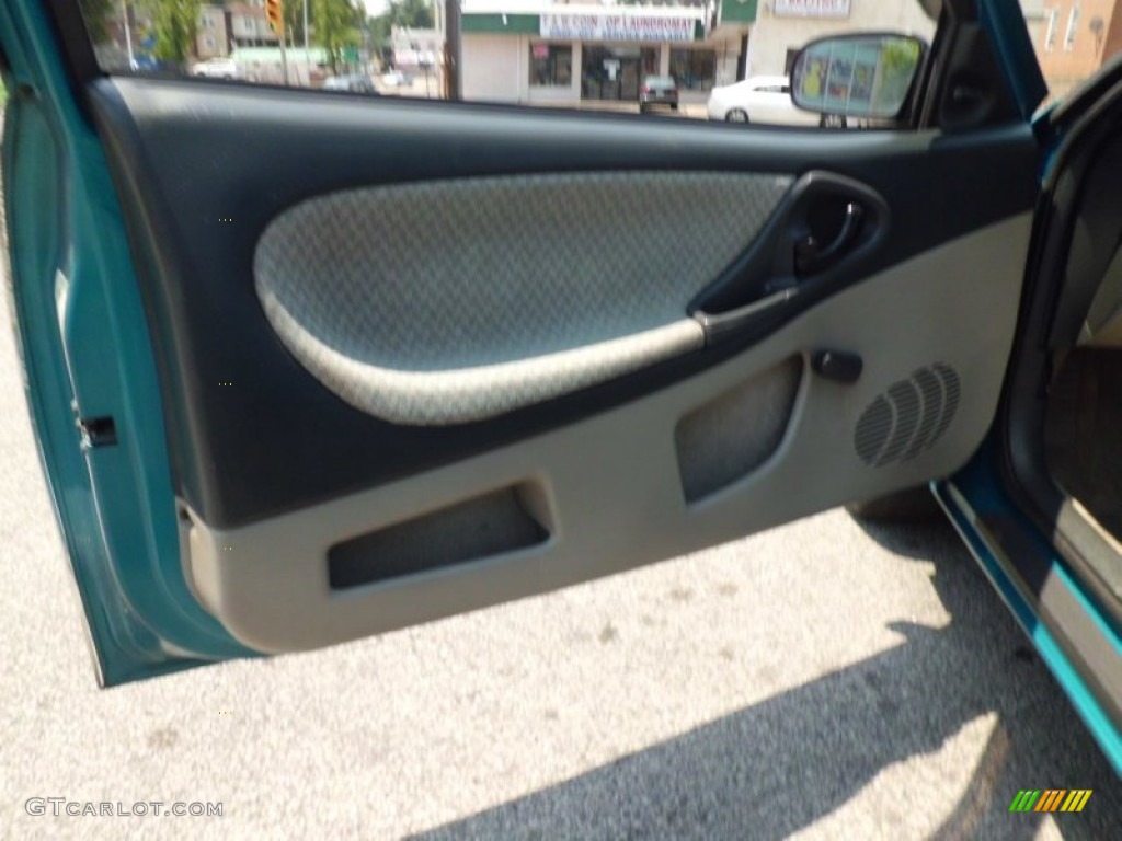 1997 Cavalier Coupe - Green Metallic / Light Gray photo #24