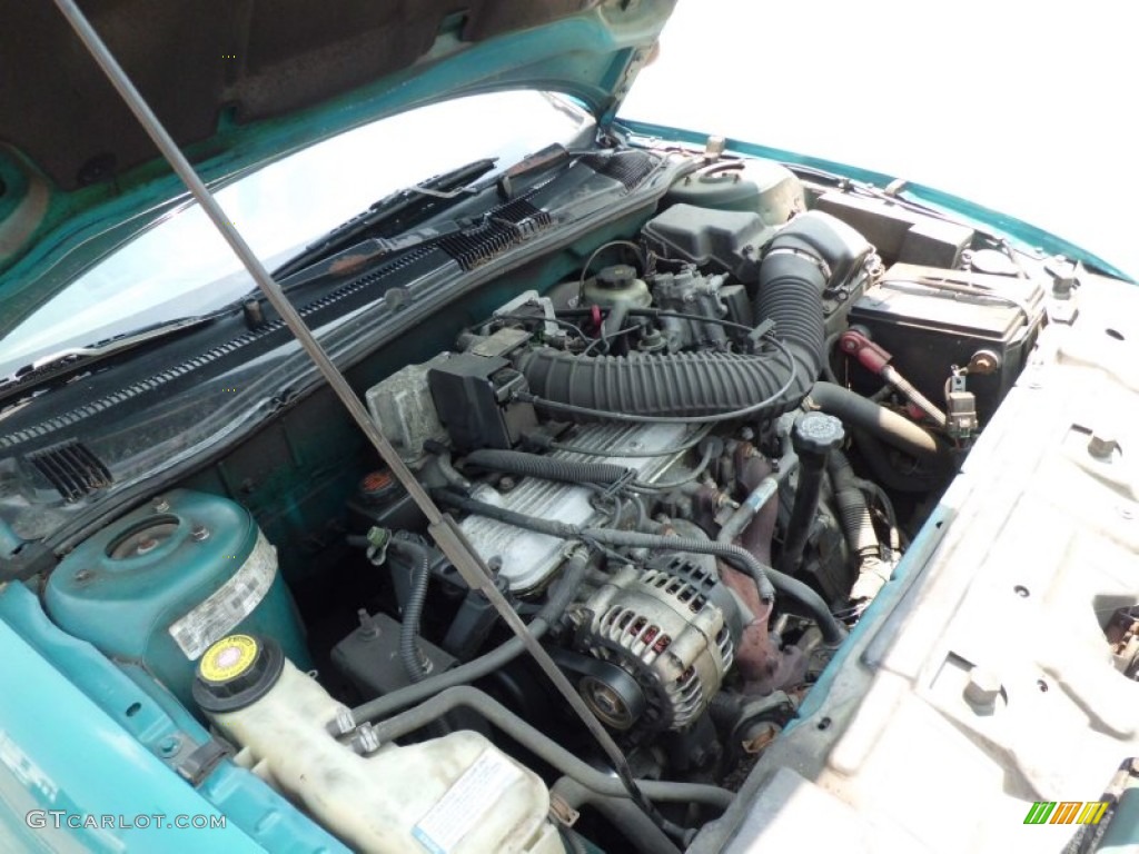 1997 Cavalier Coupe - Green Metallic / Light Gray photo #51