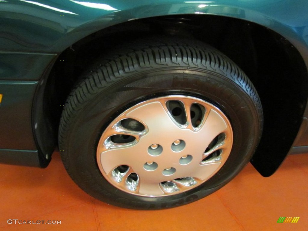 1998 Malibu Sedan - Dark Jade Green Metallic / Medum Gray photo #3