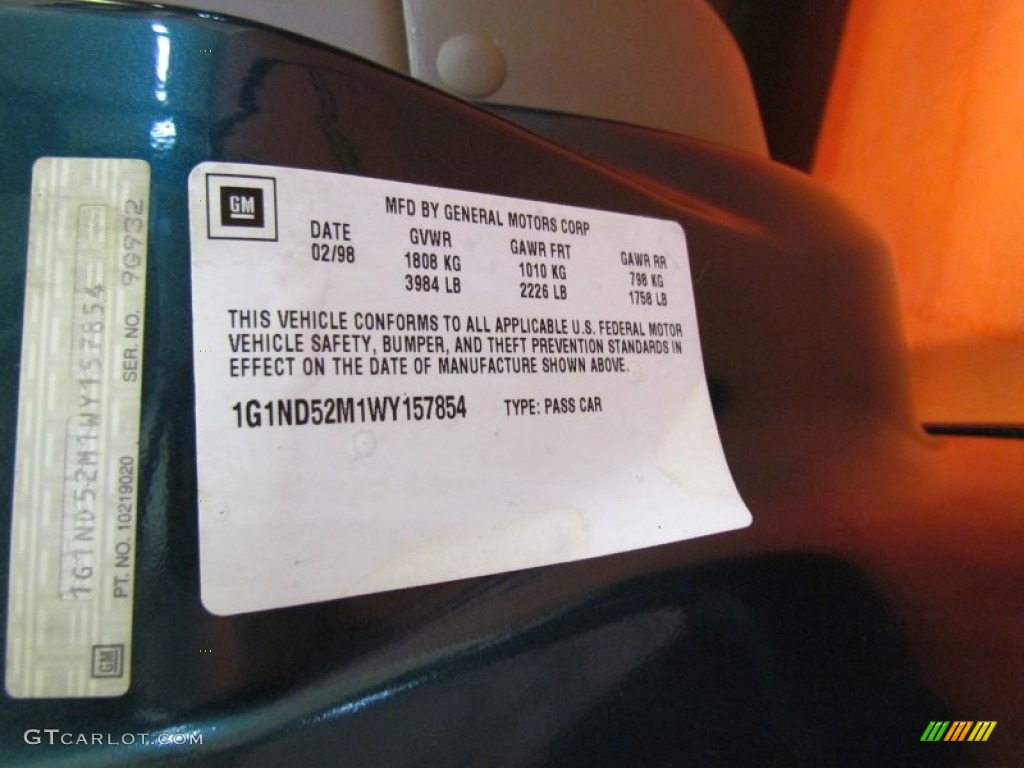 1998 Malibu Sedan - Dark Jade Green Metallic / Medum Gray photo #15